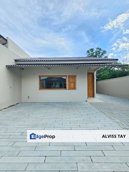 Jalan Dedaru @ Taman Megah Ria 精装修绝美木系单层半独立洋房🤩 Fully Renovated Wooden Single Storey Semi-D, Johor, Masai