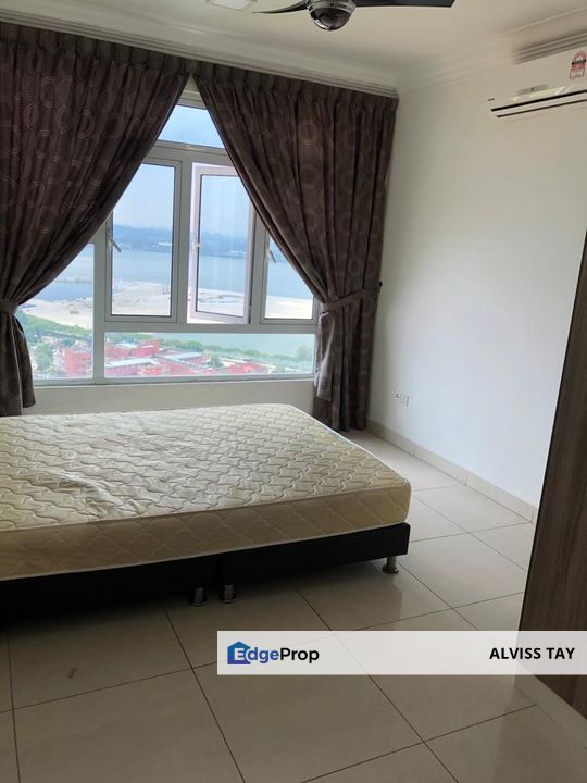 Golden Sands  金沙公寓 / 2 Bedroom / Facing straits view / For Sale, Johor, Johor Bahru