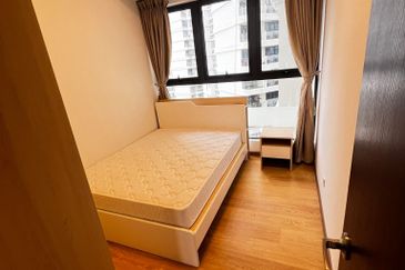 Baypoint @ Country Garden Danga Bay