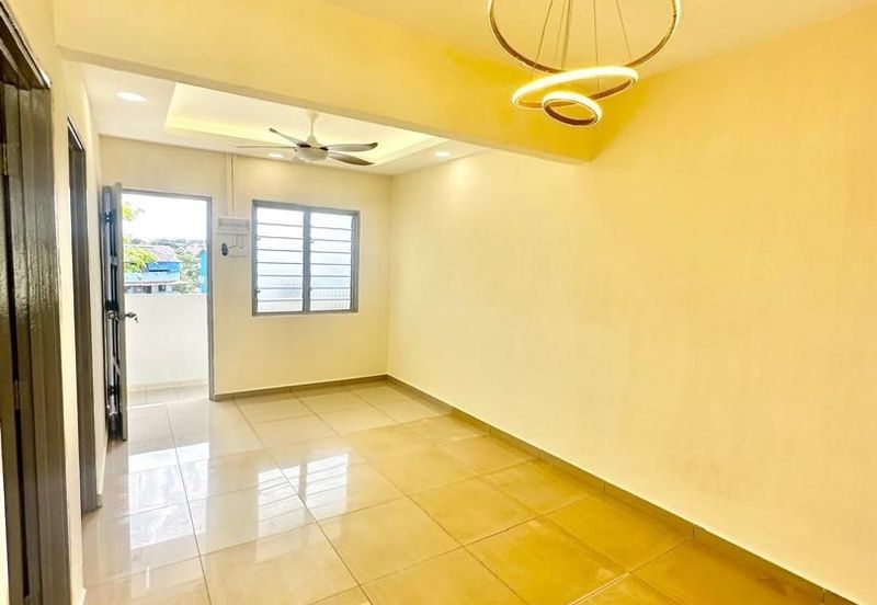 Flat Taman Ungku Tun Aminah