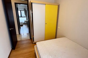 Baypoint @ Country Garden Danga Bay