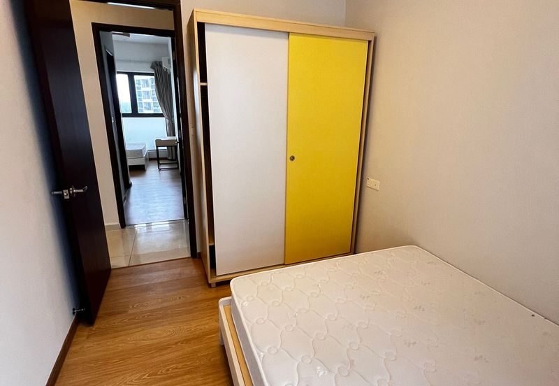 Baypoint @ Country Garden Danga Bay