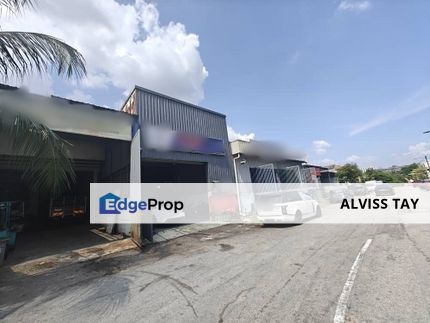 Kawasan Perindustrian Tanah Tampoi 🅰️𝐉𝐚𝐥𝐚𝐧 𝐊𝐞𝐦𝐩𝐚𝐬 @ 𝐓𝐚𝐧𝐚𝐡 𝐓𝐚𝐦𝐩𝐨𝐢 𝐅𝐨𝐫 𝐒𝐚𝐥𝐞🔥𝟏层中间单位连排式工厂✨地点优越 适合投资或自用📦, Johor, Johor Bahru