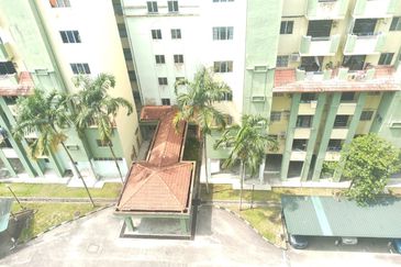 Sri Wangi Apartment