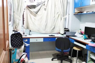 Sri Impian Apartment, Larkin Perdana