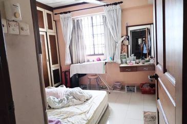 Sri Impian Apartment, Larkin Perdana