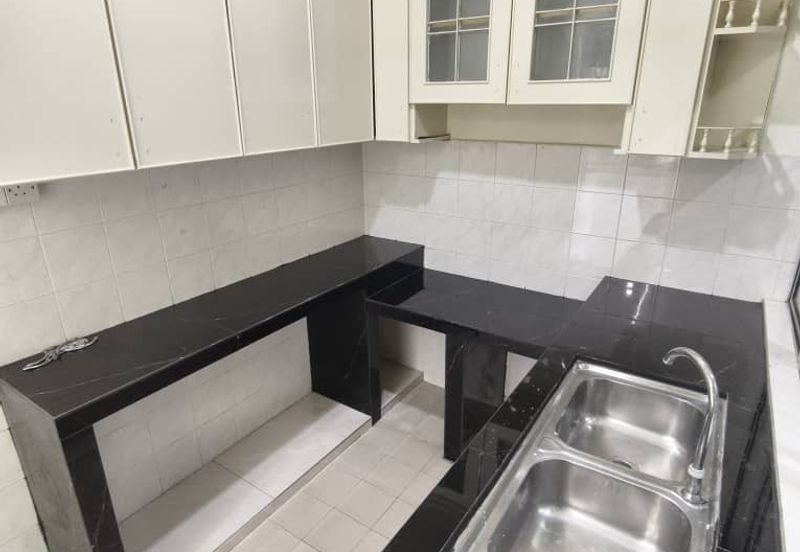 Sri Kenari Apartment