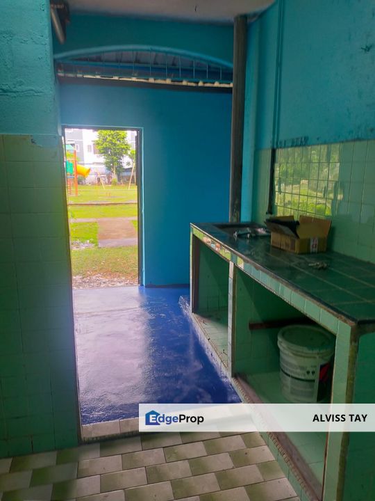 💯 Ground Floor / Taman Cempaka Flat / Tampoi / For Sale 💯, Johor, Johor Bahru