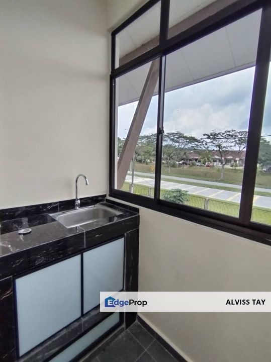  Kulai IoI / Town House/ Fully Renovation / For Sale Jalan merak 1/3 @Bandar Putra, Johor, Kulai