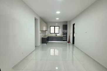 Royal Strand @ Country Garden Danga Bay