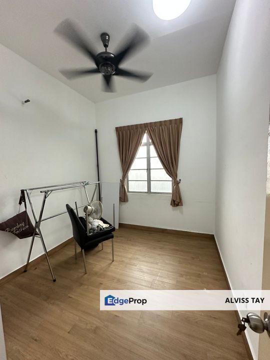 D'Larkin Residence ( Delima Larkin ) / Low Floor / Big Size / Kitchen Extended / For Sale , Johor, Johor Bahru