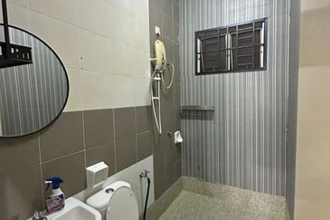 D'Larkin Residence (Delima Larkin)