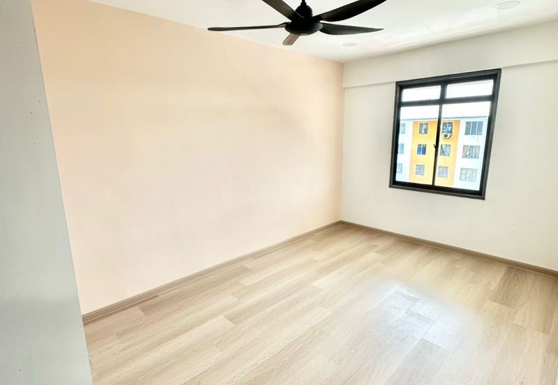 Sri Lanang Flat (Rumah Pangsa Sri Lanang)