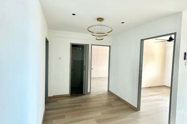 Sri Lanang Flat (Rumah Pangsa Sri Lanang)