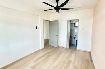 Sri Lanang Flat (Rumah Pangsa Sri Lanang)