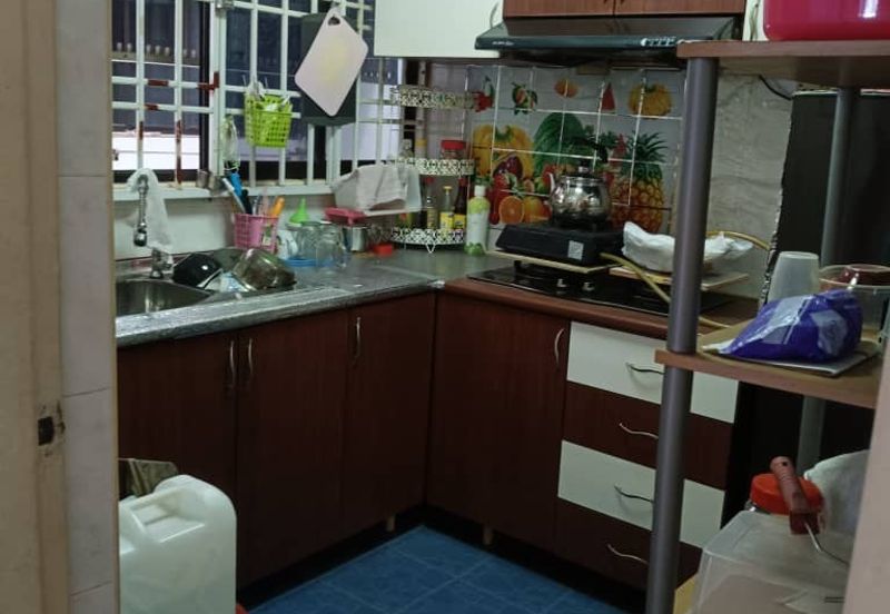 Sri Lanang Flat (Rumah Pangsa Sri Lanang)