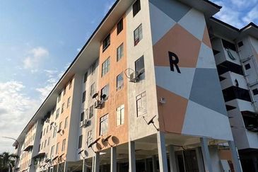 Sri Lanang Flat (Rumah Pangsa Sri Lanang)