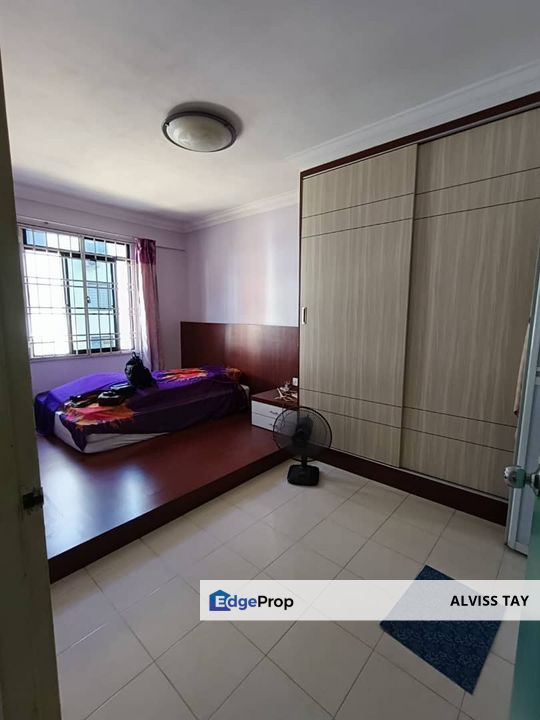  Sri Lanang Flat @ Desa Tebrau / Good Conditions / Renovation Unit / For Sale  , Johor, Johor Bahru
