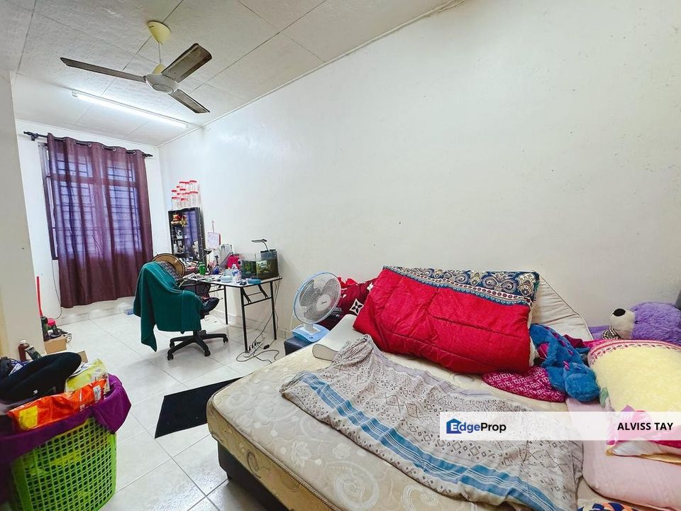 Taman Bestari Indah @ Ulu Tiram / Double Storey /  Extended Kitchen, Table Top, Well Maintenance Condition, Johor, Ulu Tiram