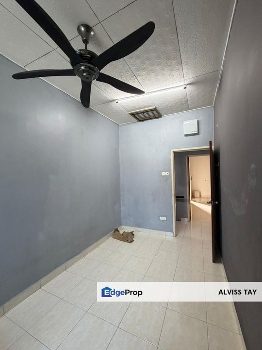 Taman Bestari Indah , Ulu Tiram  顺福花园🍀🔥给你顺顺福福花园完美双层排楼小家庭刚刚好Senai Desaru 近近Highway, Johor, Ulu Tiram