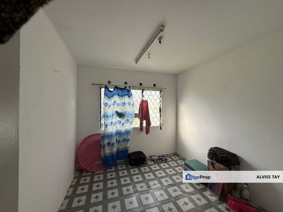  Cempaka Flat @ Tampoi / Ground Floor / Low Cost Flat / For Sale , Johor, Johor Bahru