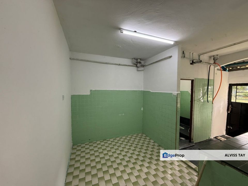  Cempaka Flat @ Tampoi / Ground Floor / Low Cost Flat / For Sale , Johor, Johor Bahru