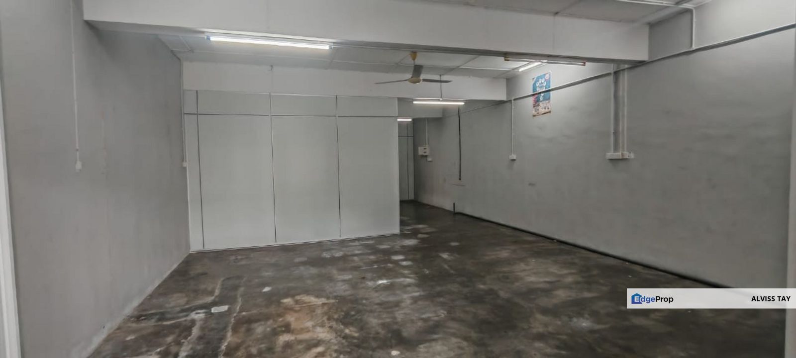 Jalan Intan 2/X Taman Intan 86000 Kluang / Single Storey Shop Lot, Johor, Kluang