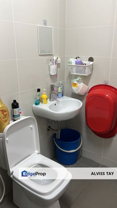 Parc Regency Apartment / Masai / 2 Bedroom / Pool View / For Sale , Johor, Masai