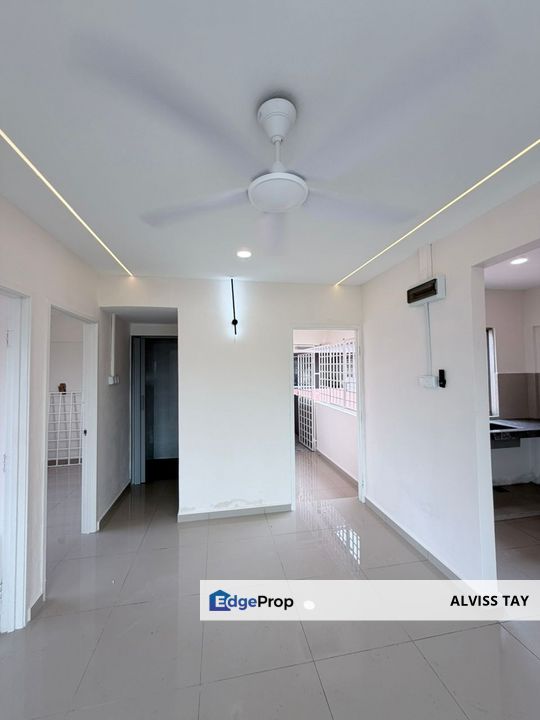 Jalan Ketapang 10 , Taman Rinting Flat / 3 Bedroom / Renovation Unit , Johor, Masai