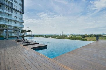 Centra Residences @ Nasa City