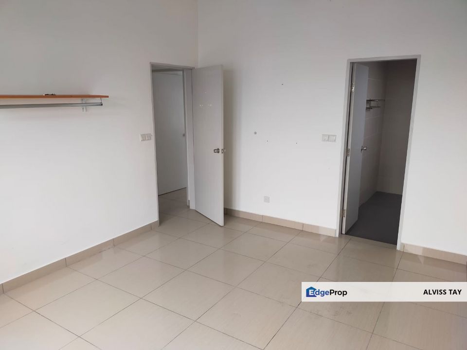 Centra Residences @ Nasa City Near Bandar Dato Onn / 3+1 Bedroom, Johor, Johor Bahru