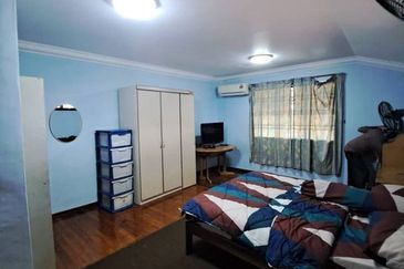 Taman Nong Chik Heights