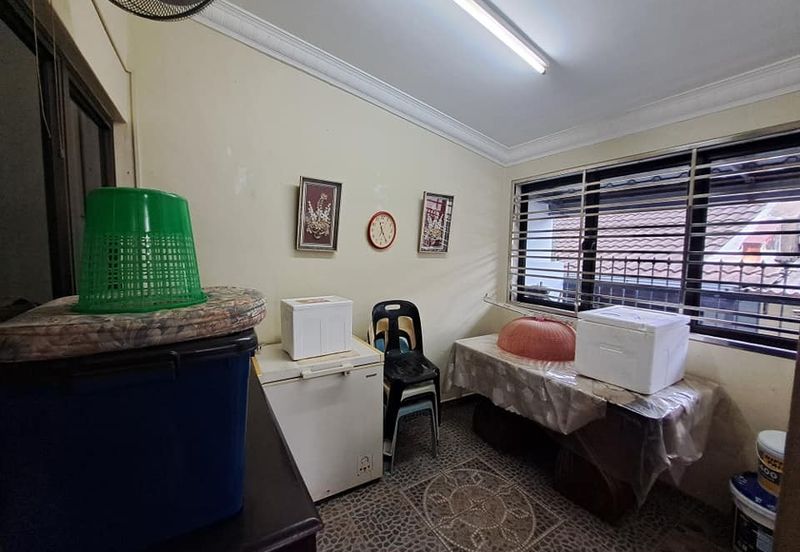 Taman Nong Chik Heights