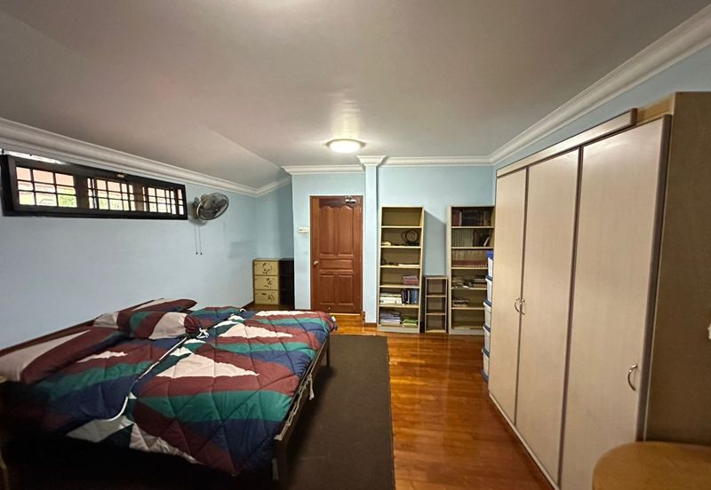 Taman Nong Chik Heights