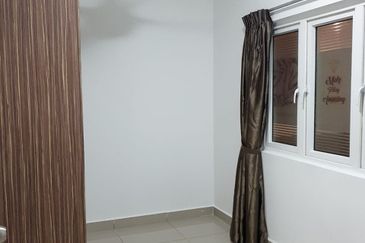 Seasons Luxury Apartments @ Amara Larkin