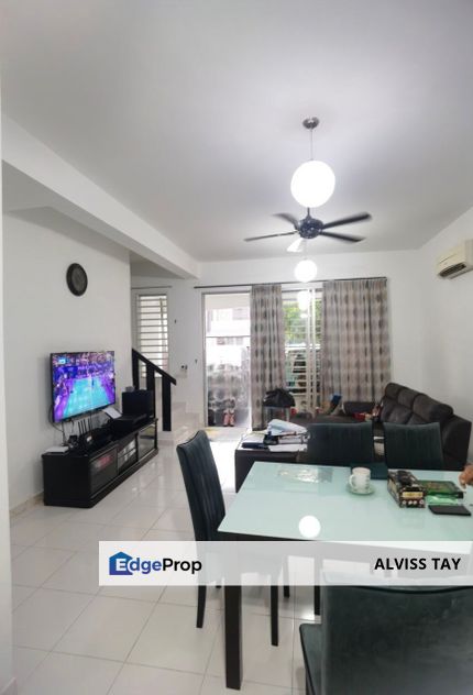 jalan setia tropika 4 / Double Storey Terrace House / Good Conditions / Southwest, Johor, Setia Tropika