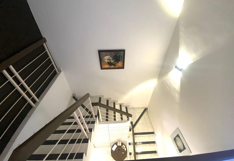 Caryota Square At Setia Tropika 4 / 4 Bedroom / Renovation Unit / Facing South West