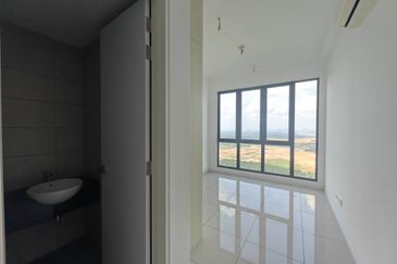 The Elysia Park Residence