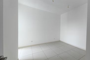 The Elysia Park Residence