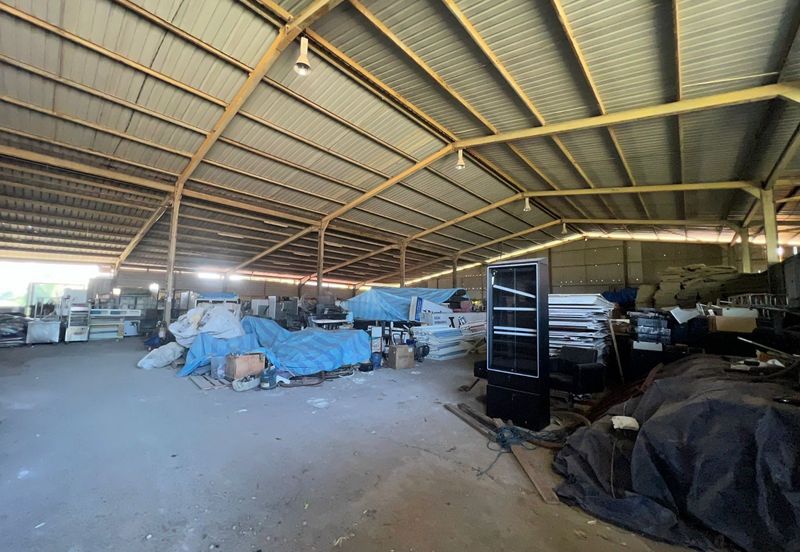 【 四湾工业地 】Medium Industrial Land @ Pengerang 【4.5亩 中工业地】出售（靠近大路）