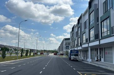 Crest @ Austin Emerald 2