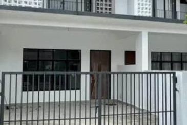 The Crest @ Austin Perdana ( JP Perdana )  ( Ruby Type )   Original condition   Unblock view 