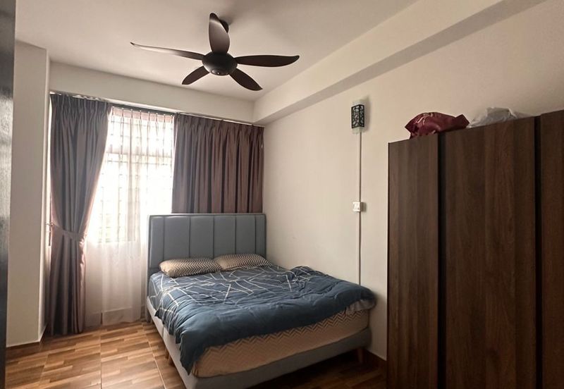 Aloha Tower Condominium