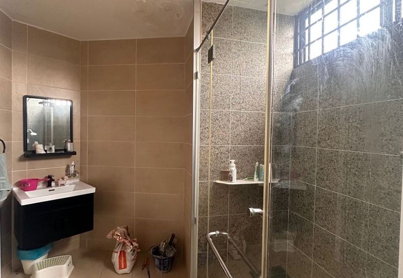 Aloha Tower Condominium