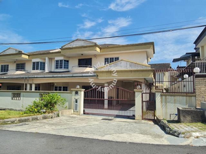 BELOW MARKET 2 Storey Freehold Semi-Detached House at Kajang Jalan Reko ...