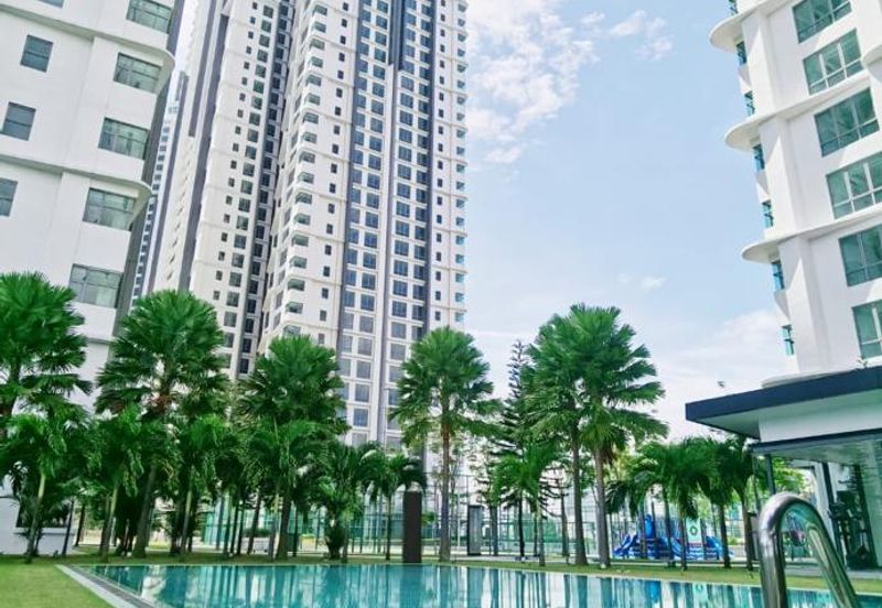 Kuala Lumpur City, KLCC View (Resort Style Condo)