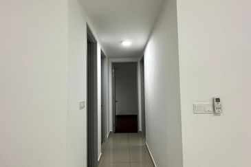 Amber Residence @ twentyfive.7