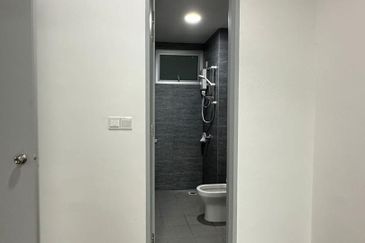 Kota Kemuning, Shah Alam Condominium For rent