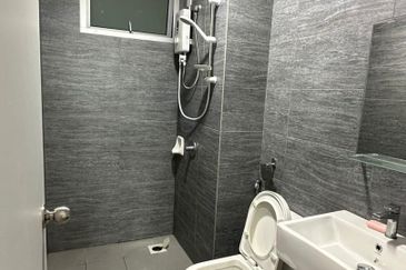 Kota Kemuning, Shah Alam Condominium For rent