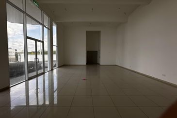 Suria Industrial Park (SIP)